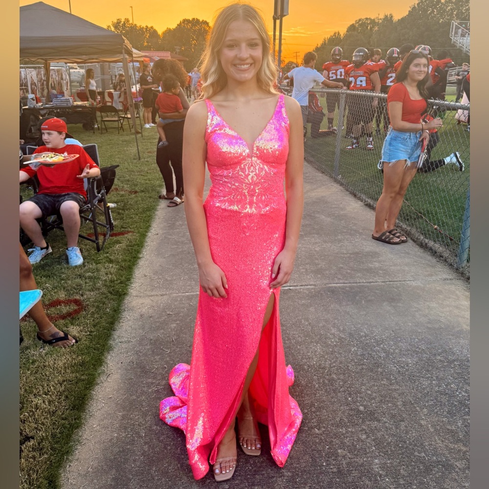 hot pink formal dress. work once. perfect condition. altered to x small. sequins